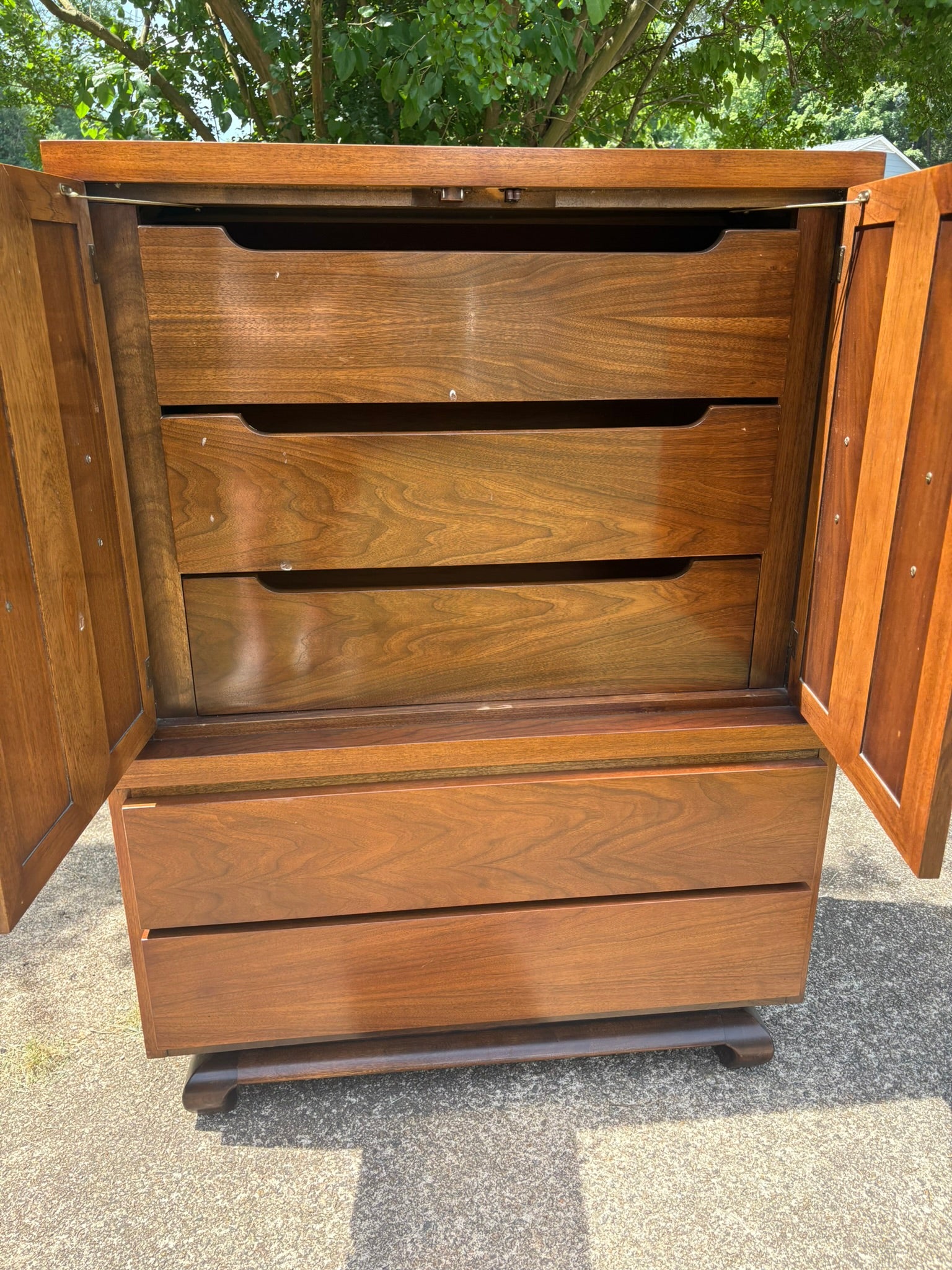 Vintage MCM Gentleman's Chest - American of Martinsville